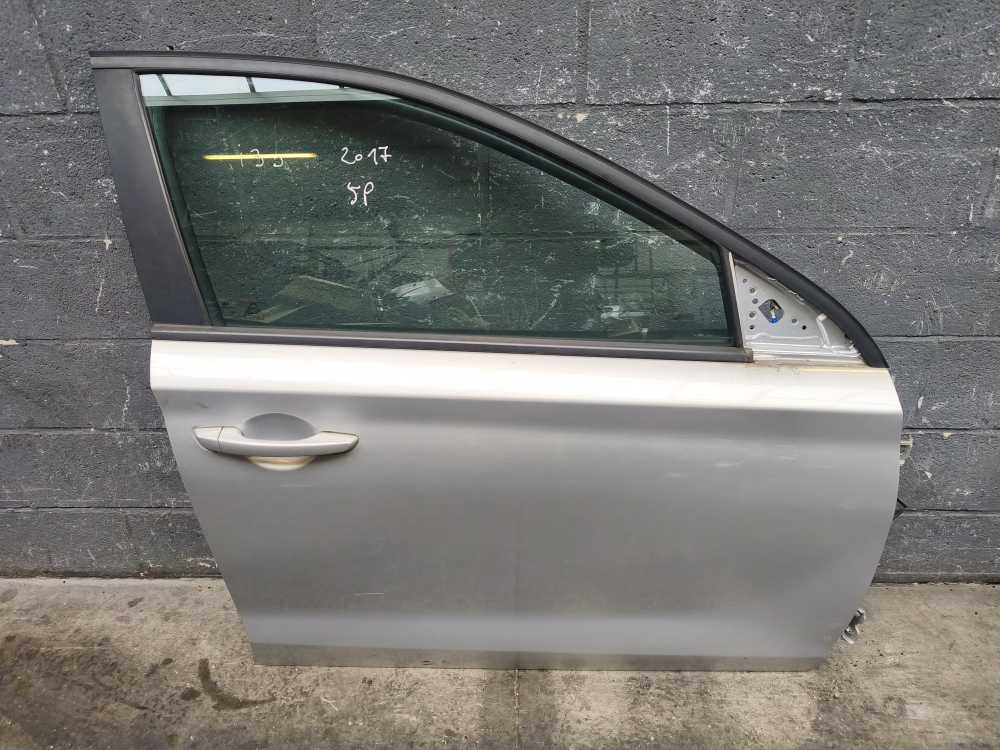 PORTE AVANT DROIT HYUNDAI - Vue 1